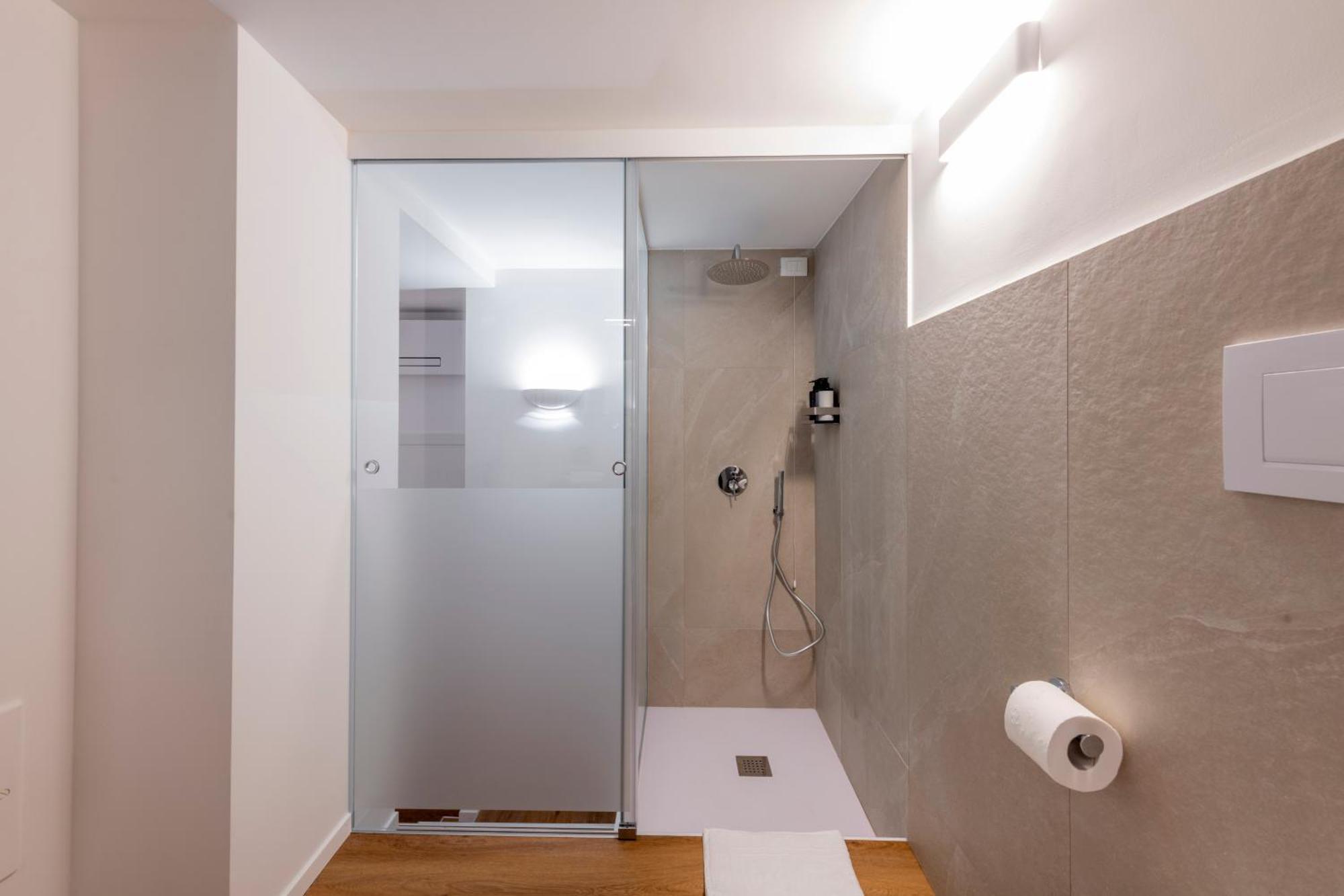 Bnbutler - Inbrera Suites - Giulianova, 1 Milánó Kültér fotó