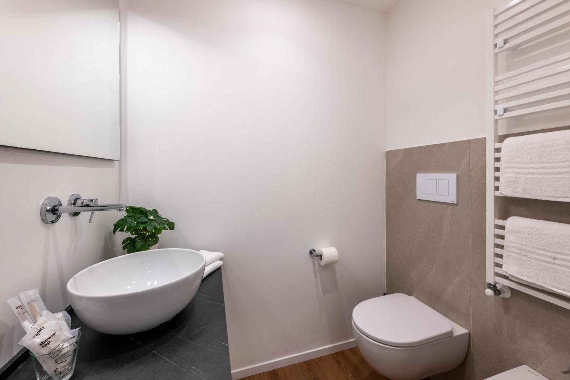 Bnbutler - Inbrera Suites - Giulianova, 1 Milánó Kültér fotó